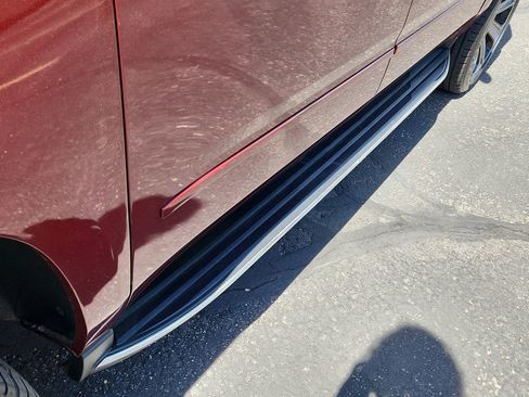 Used 2017 Chevrolet Suburban Premier image 14