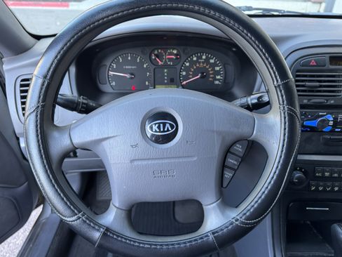 Used 2004 Kia Optima EX image 20