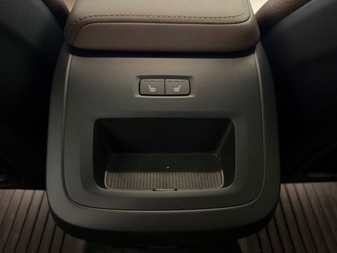 New 2026 Volvo V60 B5 Cross Country Plus w/ Climate Package image 28