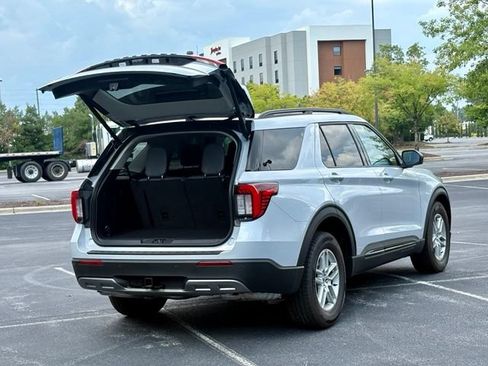 Used 2026 Ford Explorer Active w/ Active Comfort Package RWD image 18