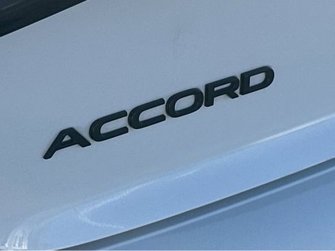 Used 2023 Honda Accord Sport image 40