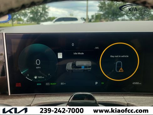 Used 2026 Hyundai Santa Fe Calligraphy FWD image 29