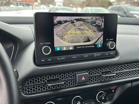 Used 2025 Honda HR-V Sport image 15