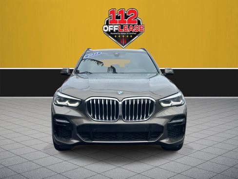 Used 2022 BMW X5 xDrive40i w/ M Sport Package image 2