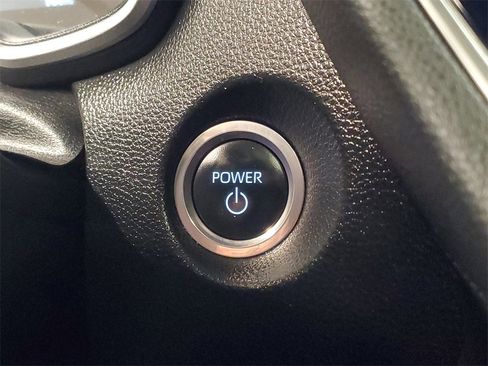 Certified 2023 Toyota Corolla Cross XSE w/ Convenience Package image 31