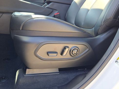 New 2025 Jeep Grand Cherokee Limited w/ MOPAR Finishing Package image 25