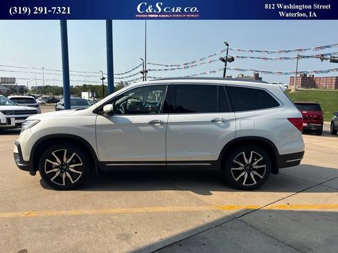 Used 2021 Honda Pilot Touring image 1