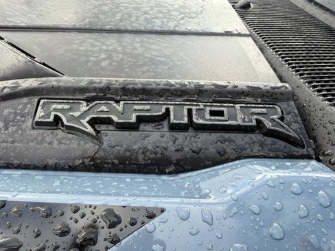 Used 2024 Ford Bronco Raptor w/ Interior Carbon Fiber Pack 6 image 8