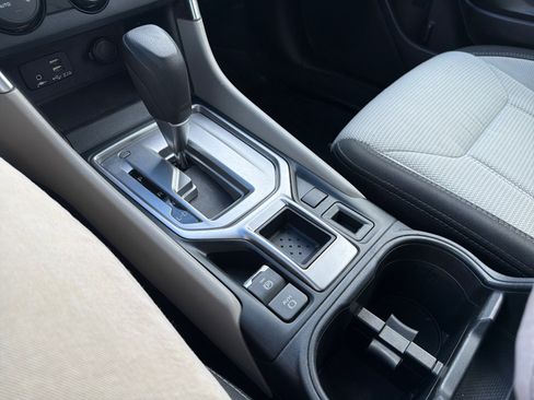 Used 2023 Subaru Forester AWD/4WD image 21