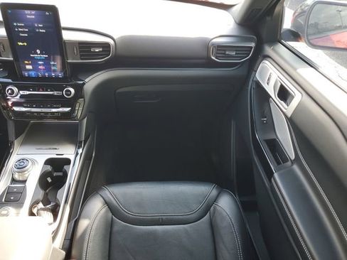 Used 2023 Ford Explorer ST w/ Equipment Group 401A image 22