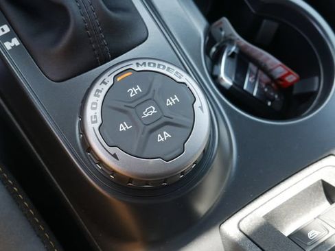 Used 2024 Ford Bronco Badlands AWD/4WD image 21