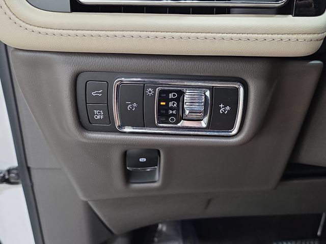 Used 2023 Lincoln Nautilus Reserve FWD image 26