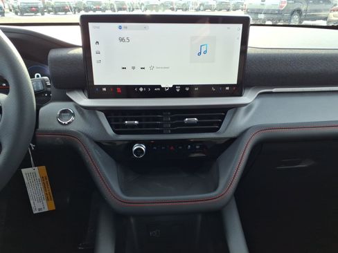 New 2026 Ford Explorer ST-Line AWD/4WD image 10