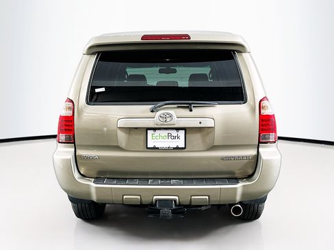 Used 2007 Toyota 4Runner Limited AWD/4WD image 7