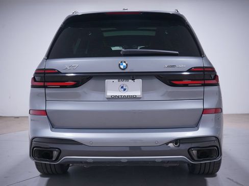 Used 2026 BMW X7 xDrive40i w/ M Sport Package AWD/4WD image 5
