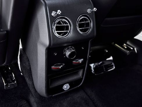 Used 2020 Rolls-Royce Cullinan AWD/4WD image 54