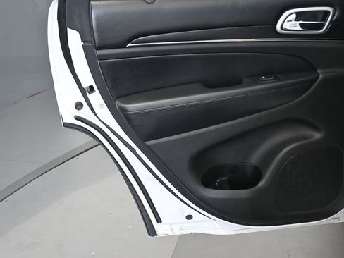 Used 2018 Jeep Grand Cherokee High Altitude image 26