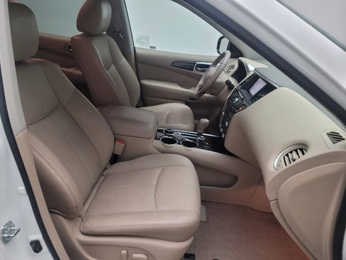 Used 2015 Nissan Pathfinder SL w/ Trailer Tow Package image 21