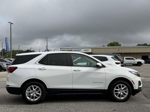 Used 2022 Chevrolet Equinox LT FWD image 10