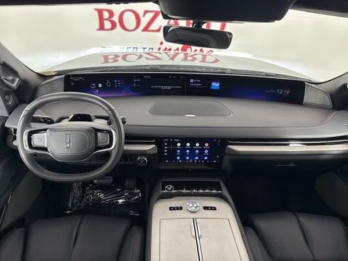 New 2025 Lincoln Navigator Reserve w/ Jet Appearance Package image 9