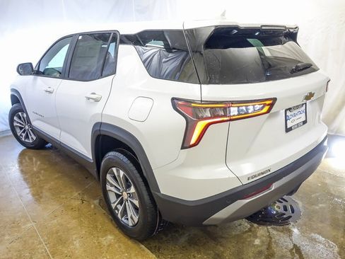 New 2026 Chevrolet Equinox LT w/ Convenience Package II image 7