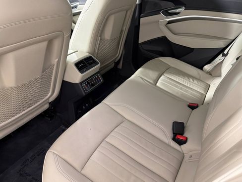 Used 2023 Audi e-tron Premium w/ Convenience Plus Package AWD/4WD image 11