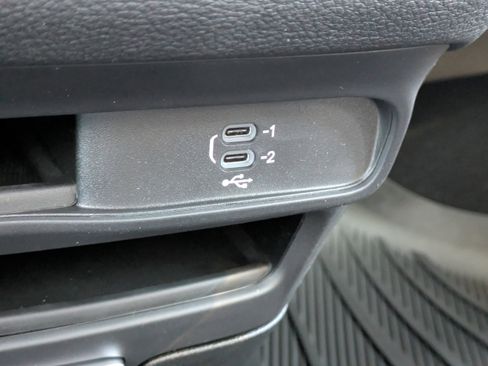 New 2026 Chrysler Pacifica Select image 25