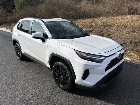 Certified 2023 Toyota RAV4 XLE w/ Convenience Package image 1