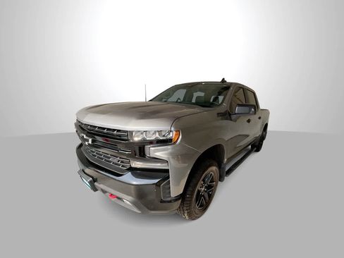 Used 2021 Chevrolet Silverado 1500 LT Trail Boss w/ Convenience Package II AWD/4WD image 4