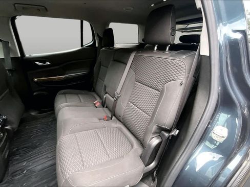 Used 2019 GMC Acadia SLE FWD image 21