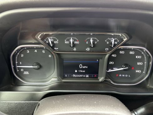 Used 2022 GMC Sierra 2500 SLE w/ SLE Convenience Package AWD/4WD image 16