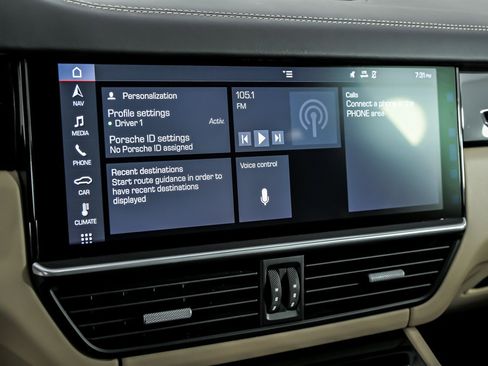 Used 2019 Porsche Cayenne E-Hybrid image 34