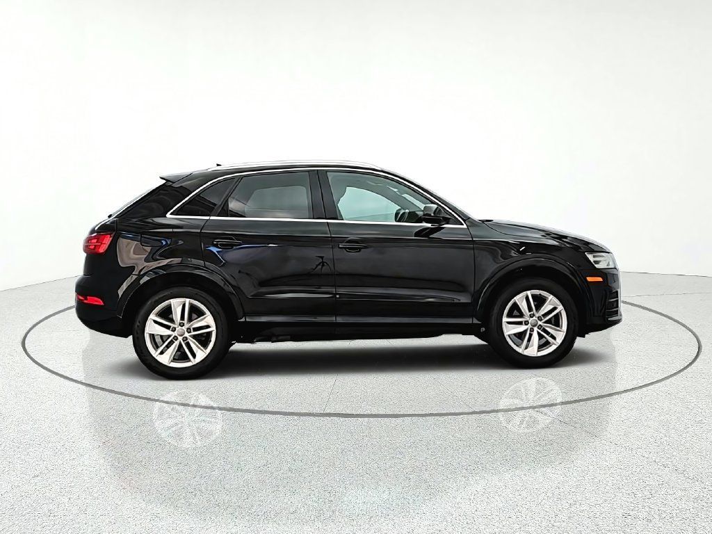 Used 2016 Audi Q3 2.0T Premium Plus w/ Technology Package AWD/4WD image 8