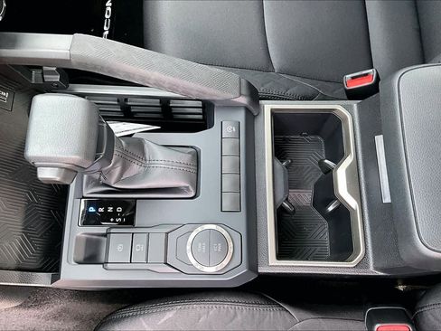 New 2026 Toyota Tacoma SR5 image 7