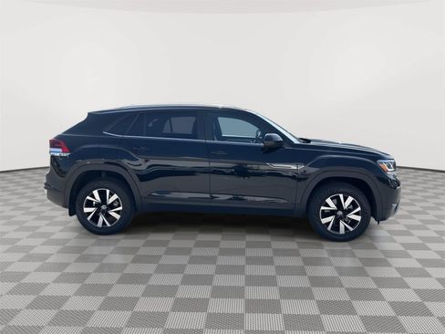 Certified 2023 Volkswagen Atlas Cross Sport SE AWD/4WD image 13