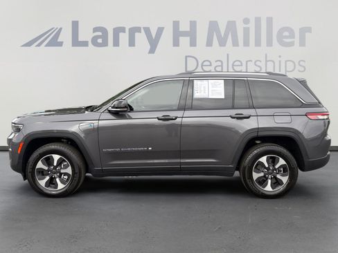 Used 2024 Jeep Grand Cherokee Limited 4xe w/ Trailer Tow Package AWD/4WD image 2
