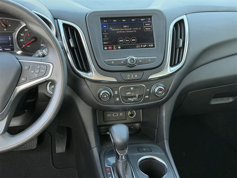 Certified 2023 Chevrolet Equinox LT image 18