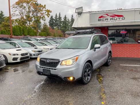 Used 2015 Subaru Forester 2.5i Touring AWD/4WD image 1