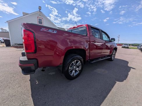 Used 2019 Chevrolet Colorado Z71 AWD/4WD image 7