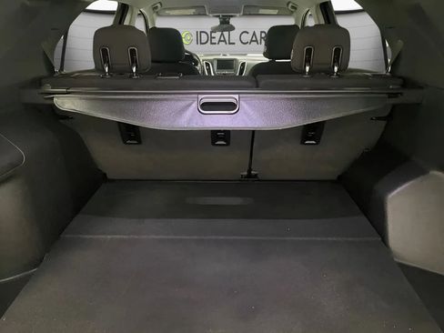 Used 2020 Chevrolet Equinox LT FWD image 12