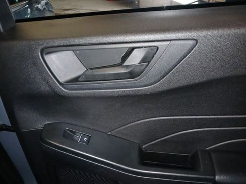 Certified 2023 Ford Escape Active AWD/4WD image 42