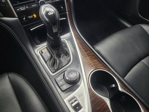 Used 2018 INFINITI Q50 Luxe w/ Essential Package (2.0T Luxe) image 26