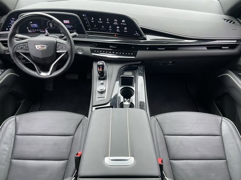 Used 2024 Cadillac Escalade Sport w/ LPO, ONYX Package image 16