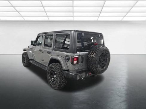 Used 2018 Jeep Wrangler Unlimited Sahara w/ Dual Top Group image 6