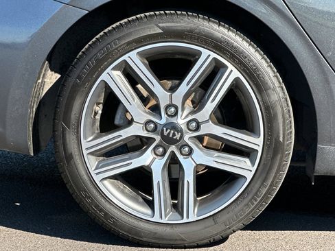 Used 2019 Kia Forte S w/ S Premium Package FWD image 24