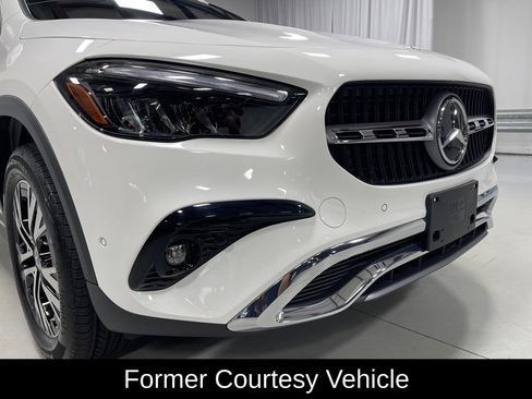Used 2026 Mercedes-Benz GLA 250 4MATIC image 11