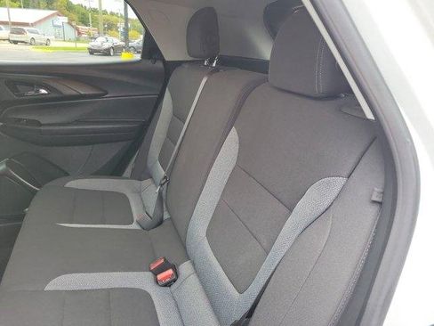 Used 2023 Chevrolet TrailBlazer LT w/ Convenience Package image 10