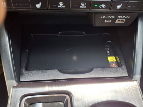 Used 2026 Subaru Outback Wilderness AWD/4WD image 8