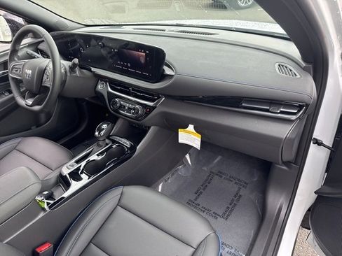 New 2025 Buick Envista Sport Touring image 24