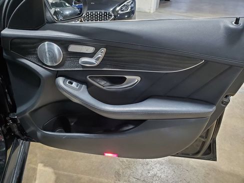 Used 2015 Mercedes-Benz C 300 4MATIC Sedan image 17